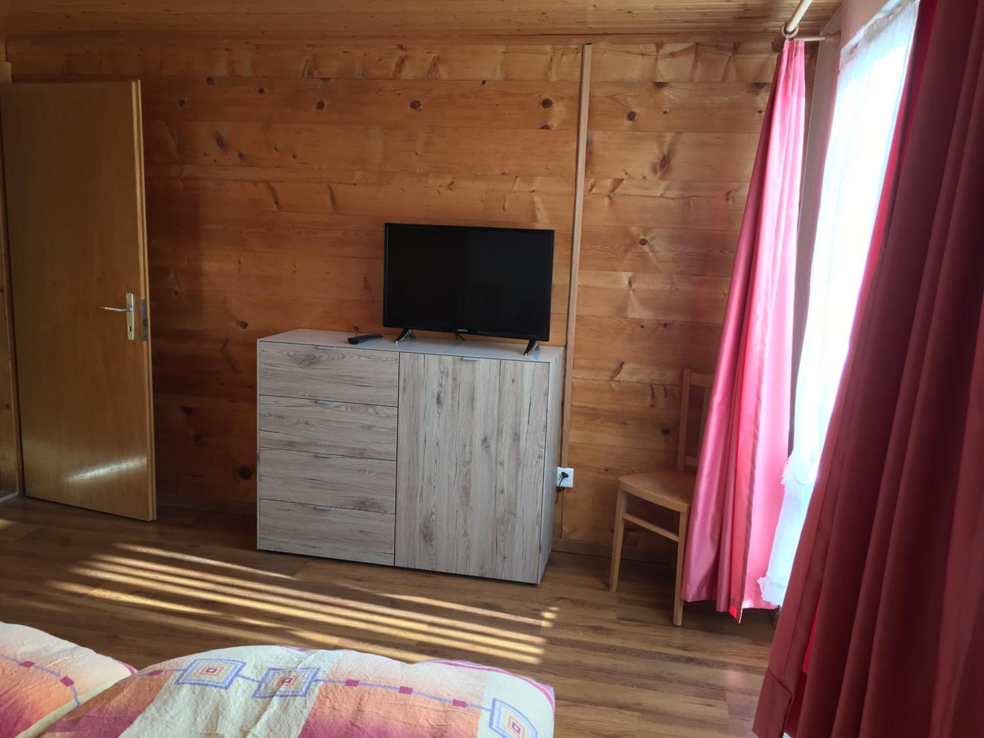 Apartament Haus Dorfblick Grächen Zewnętrze zdjęcie