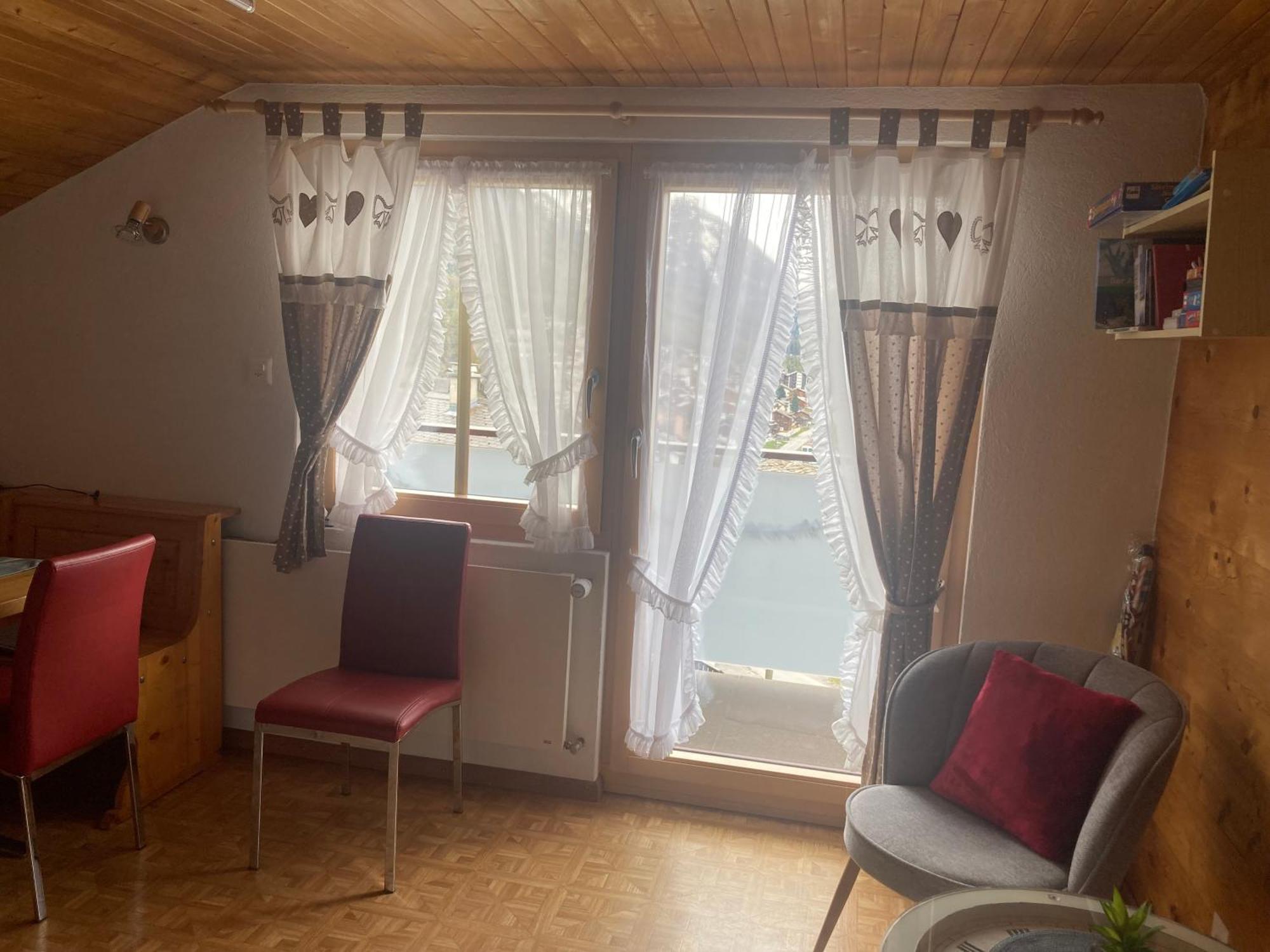 Apartament Haus Dorfblick Grächen Zewnętrze zdjęcie